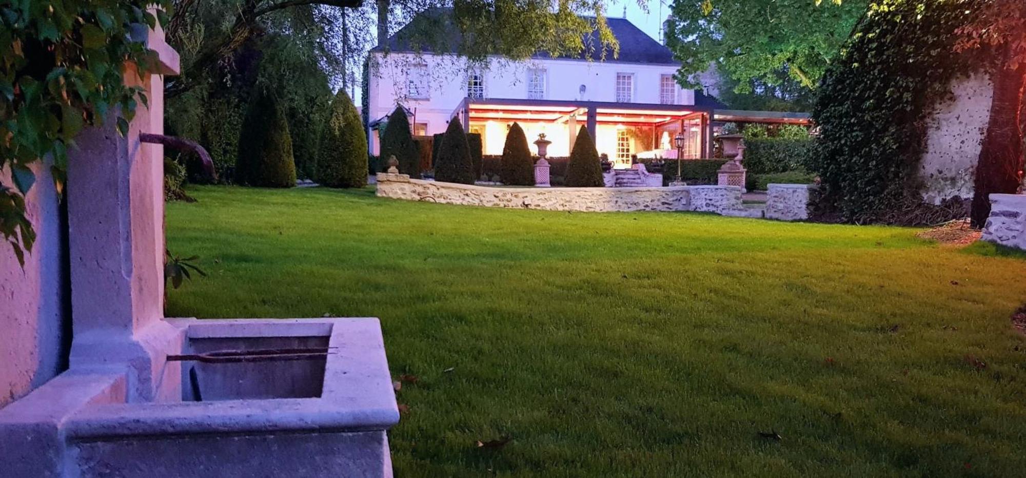Domaine Des Clos Vallees Longnes 외부 사진